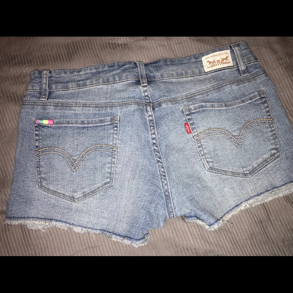 Levi’s denim shorts